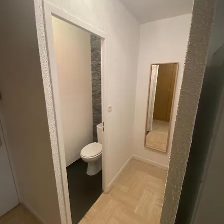 Charmant 2 Pieces En Avec Piscine Апартаменты